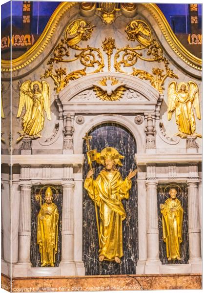 Golden Statues Angels Altar Saint Augustine Florida Canvas Print by William Perry