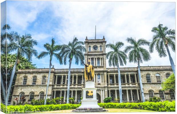 King Kamehameha Statue State Government Building Honolulu Oahu H Canvas Print by William Perry