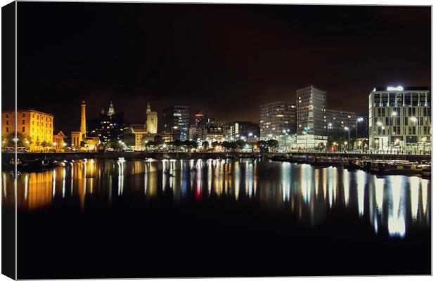  Liverpool Skyline  Canvas Print by Wayne Molyneux