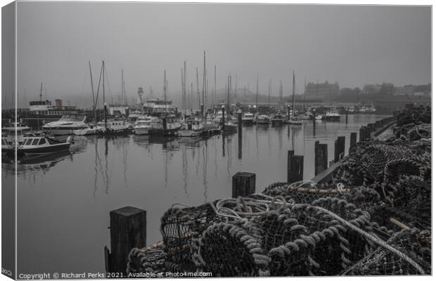 Misty morning in Scarborough Harbour Canvas Print by Richard Perks