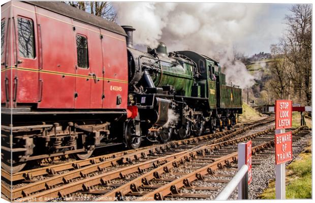 Steaming out of Oxenhope Canvas Print by Richard Perks