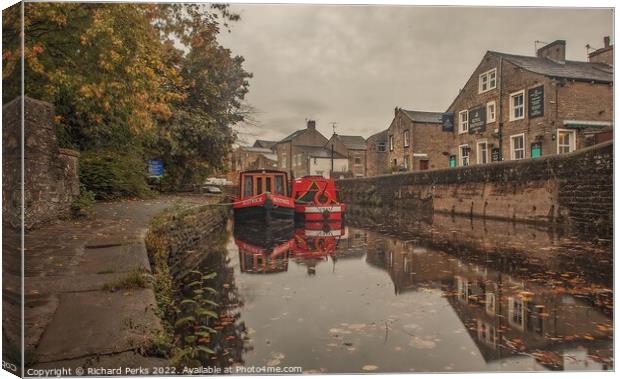 Autumn morning on the Skipton branch Canvas Print by Richard Perks