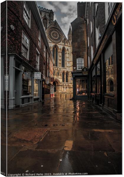 York Minster reflections Canvas Print by Richard Perks