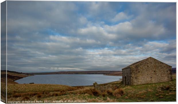 Overlooking the North Yorkshire reservoir Canvas Print by Richard Perks