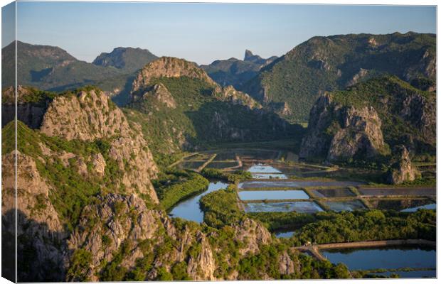 THAILAND PRACHUAP SAM ROI YOT KHAO DAENG Canvas Print by urs flueeler