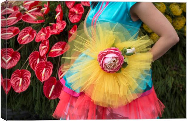 PORTUGAL MADEIRA FUNCHAL FLOWER FESTIVAL Canvas Print by urs flueeler