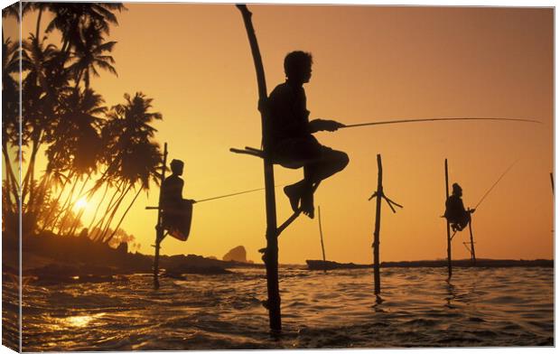 SRI LANKA WELIGAMA FISHERMEN Canvas Print by urs flueeler