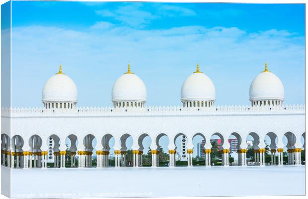 Sheikh Zayed grand mosque Canvas Print by Nicolas Boivin