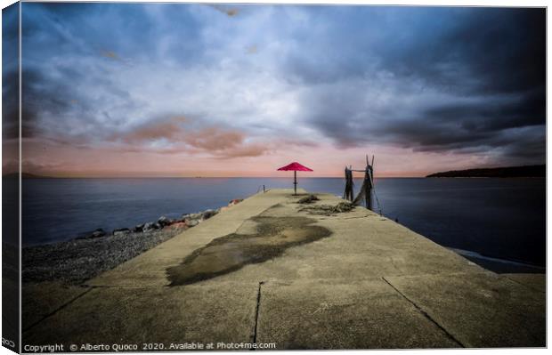 waiting the thunderstorm Canvas Print by Alberto Quoco