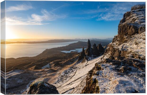 Old man of Storr Canvas Print by Kevin Winter