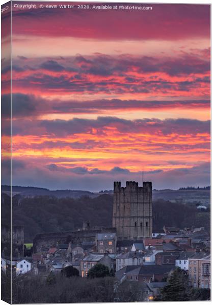 Richmond Castle at sunset Canvas Print by Kevin Winter