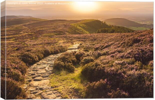 Path along the cleveland way Canvas Print by Kevin Winter