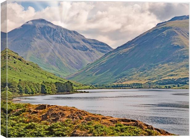 Sunrays over Wast Water Canvas Print by chris hyde