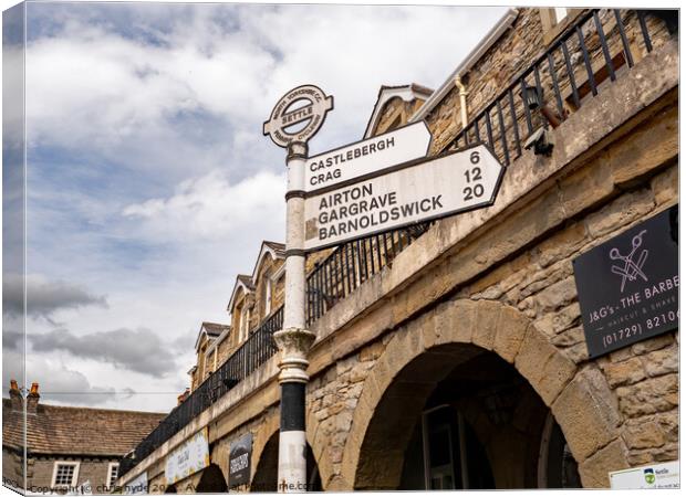 Settle Yorkshire Road Sign Canvas Print by chris hyde