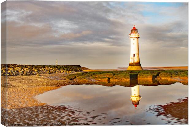 New Brighton Lighthouse 3 Canvas Print by chris hyde