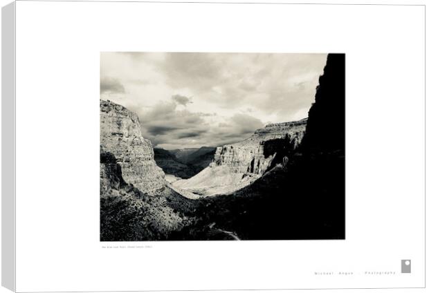 The Blue Line Trail (Grand Canyon [USA]) Canvas Print by Michael Angus
