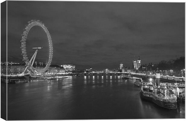 London Skyline bw Canvas Print by David French