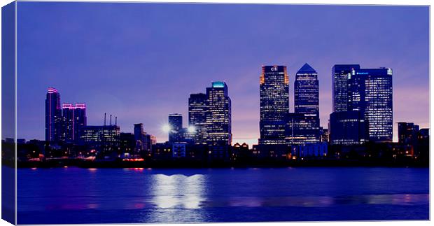 Docklands Canary Wharf sunset Canvas Print by David French