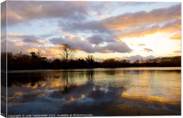 winter sunset reflections in Oxfordshire Canvas Print by Julie Tattersfield