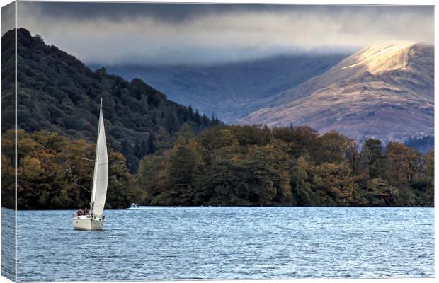 Lake Windermere  Canvas Print by David Thompson