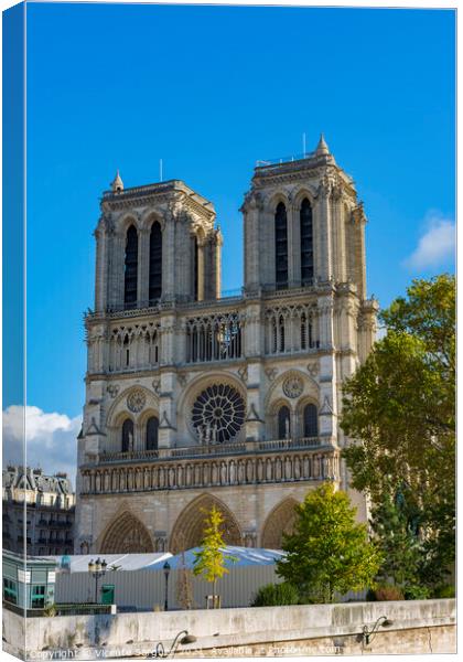 Notre Dame Cathedral facade Canvas Print by Vicente Sargues