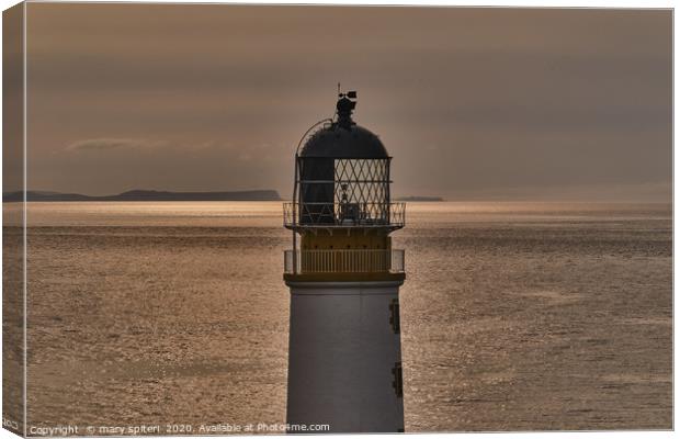 Rua Rheidh Lighthouse at sunset Canvas Print by mary spiteri