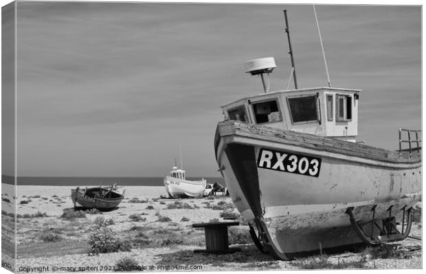 Dungeness boats  Canvas Print by mary spiteri