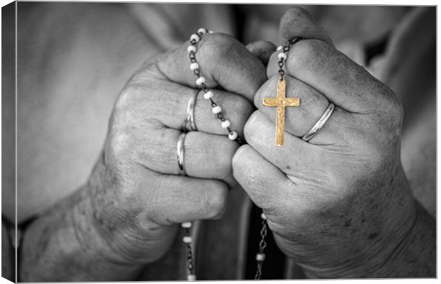Elderly lady s hands holding a rosary, black and w Canvas Print by Arpad Radoczy