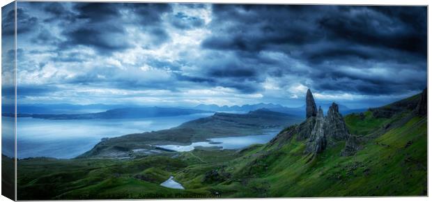 The Old Man of Storr  Canvas Print by Jadwiga Piasecka