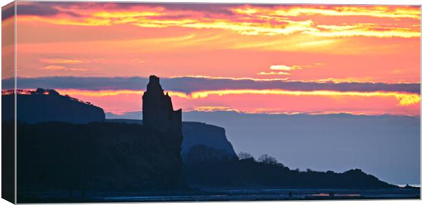 Sunset over Greenan castle, Ayr Canvas Print by Allan Durward Photography