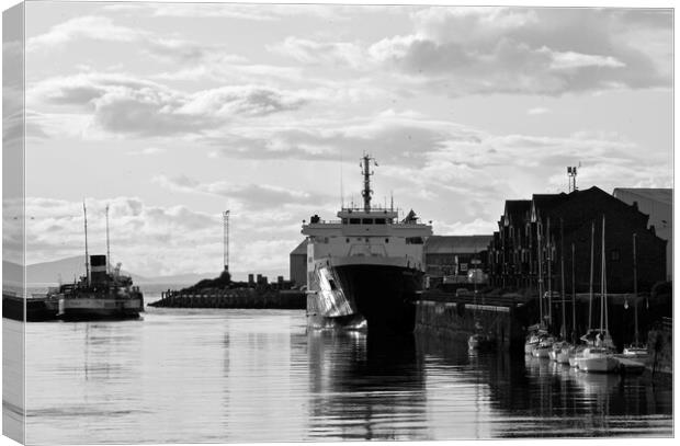 Ayr harbour (black&white) Canvas Print by Allan Durward Photography