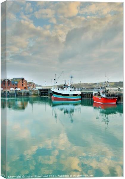Padstow Reflections, Cornwall. Canvas Print by Neil Mottershead