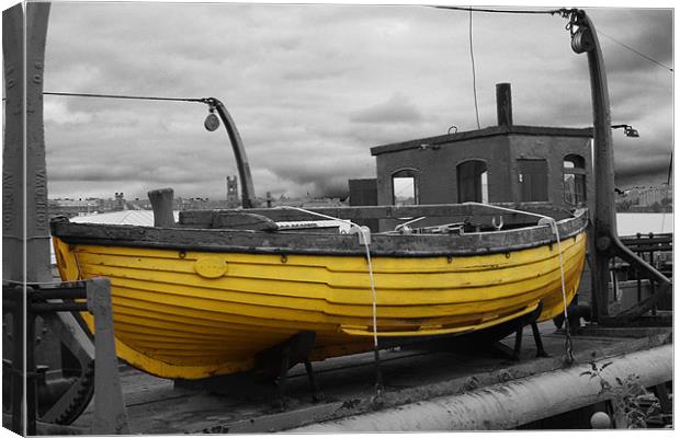 Yellow Life Boat Canvas Print by Gavin Liddle
