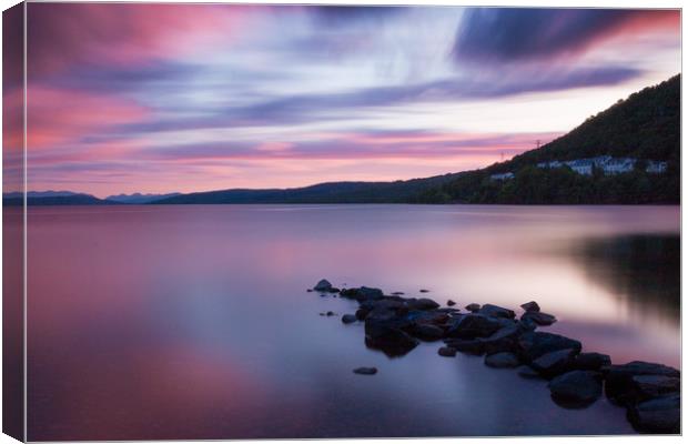 Loch Rannoch Sunset Canvas Print by Gavin Liddle