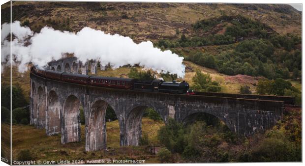 Jacobite at Glenfinnan Viaduct  Canvas Print by Gavin Liddle