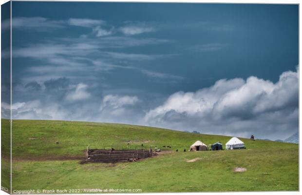 Traditional yurt in the mountains, Kyrgyztan Canvas Print by Frank Bach