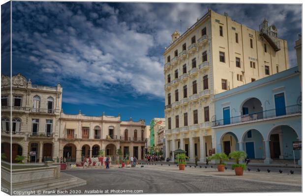 Old plaza place in Havana, Cuba Canvas Print by Frank Bach