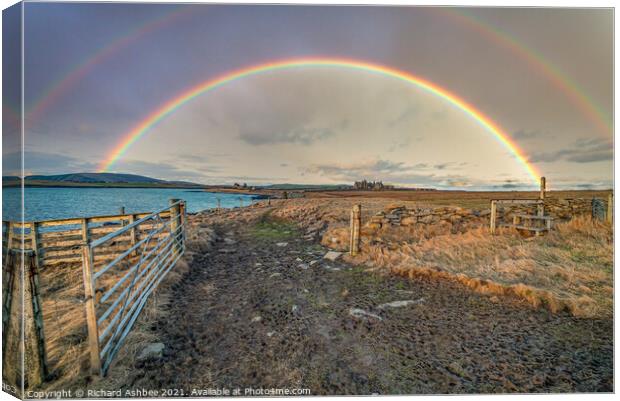 Shetland double rainbow Canvas Print by Richard Ashbee