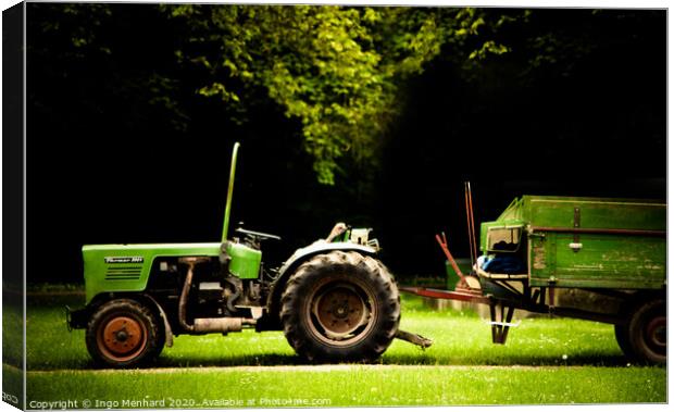 Green Fendt Canvas Print by Ingo Menhard