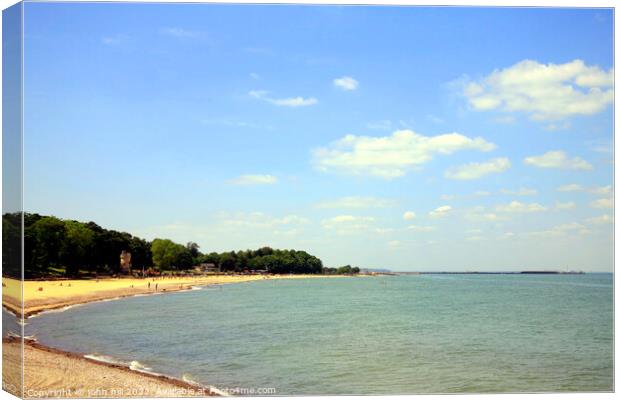 Appley beach and bay, Ryde, Isle of Wight. Canvas Print by john hill