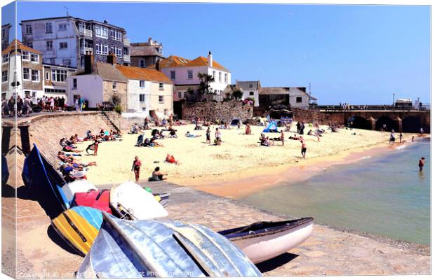 Harbour beach, St. Ives, Cornwall, UK. Canvas Print by john hill