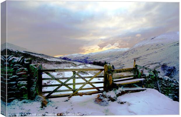 Majestic Winter Sunrise over the Vale of Edale Canvas Print by john hill
