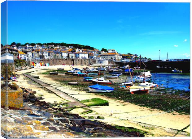 Mousehole, Cornwall. Canvas Print by john hill