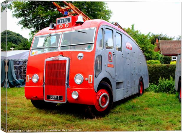  Vintage Fire tender. Canvas Print by john hill