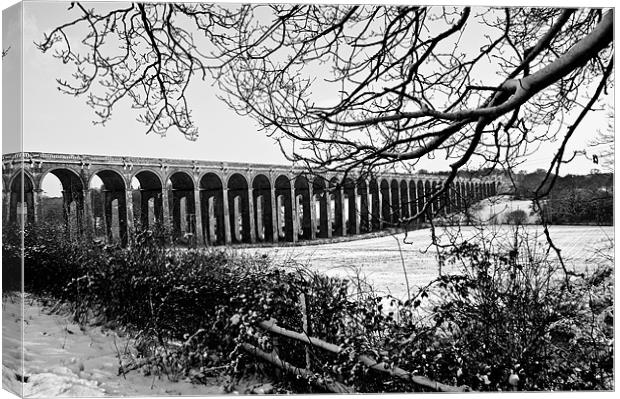 Balcombe Viaduct in the Snow Canvas Print by Eddie Howland