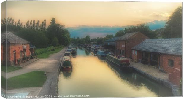 Dreamy Sunset on the Braunston grand union Canal Canvas Print by Helkoryo Photography