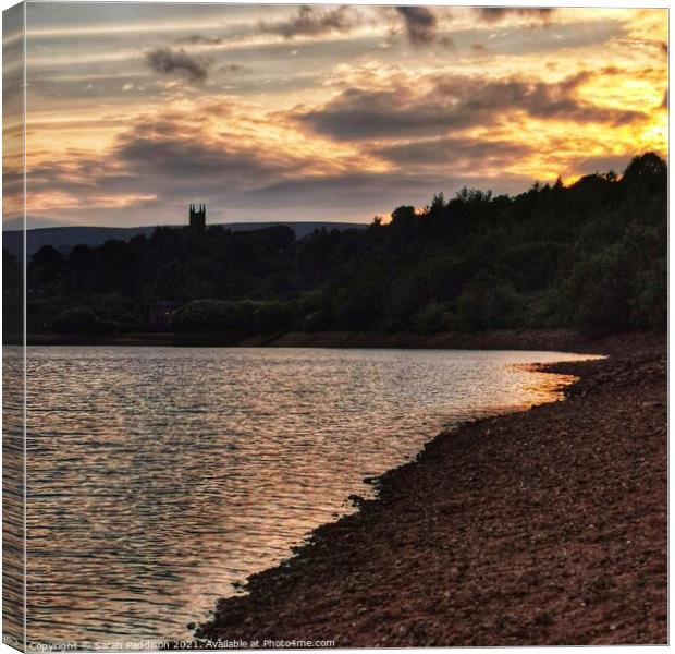 Sunset at Bottoms Reservoir Canvas Print by Sarah Paddison