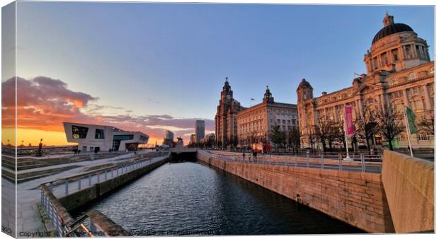 Liverpool Waterfront Sunset Canvas Print by Michele Davis