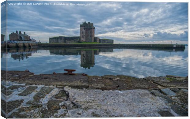 Broughty Ferry Castle Reflections Canvas Print by Iain Gordon