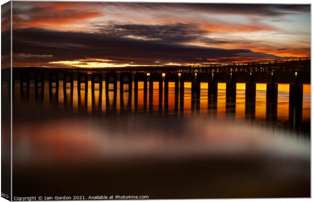 Golden Glow Tay Rail Bridge Dundee at Sunset Canvas Print by Iain Gordon
